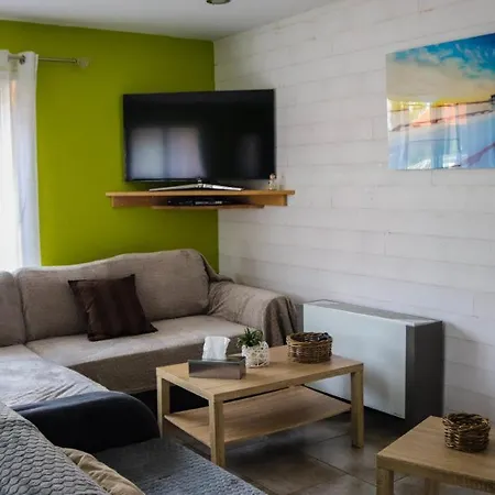 Feriehus Village Droles D'oiseaux *